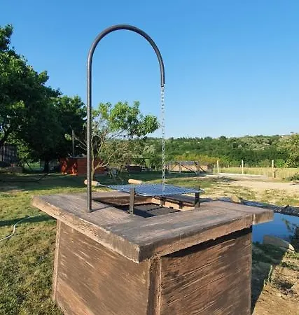 Apartmán Jacuzzi, Hot Tub, And Sauna Retreat Near Heviz